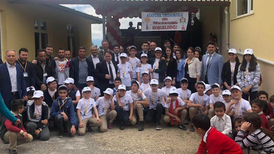 Atatürk Ortaokulu TÜBİTAK 4006 Bilim Fuarı Açılışı